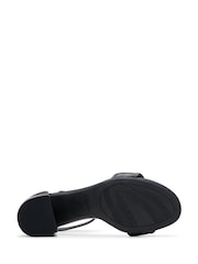 Clarks Black Leather Ezoria Mae Sandals - Image 7 of 7