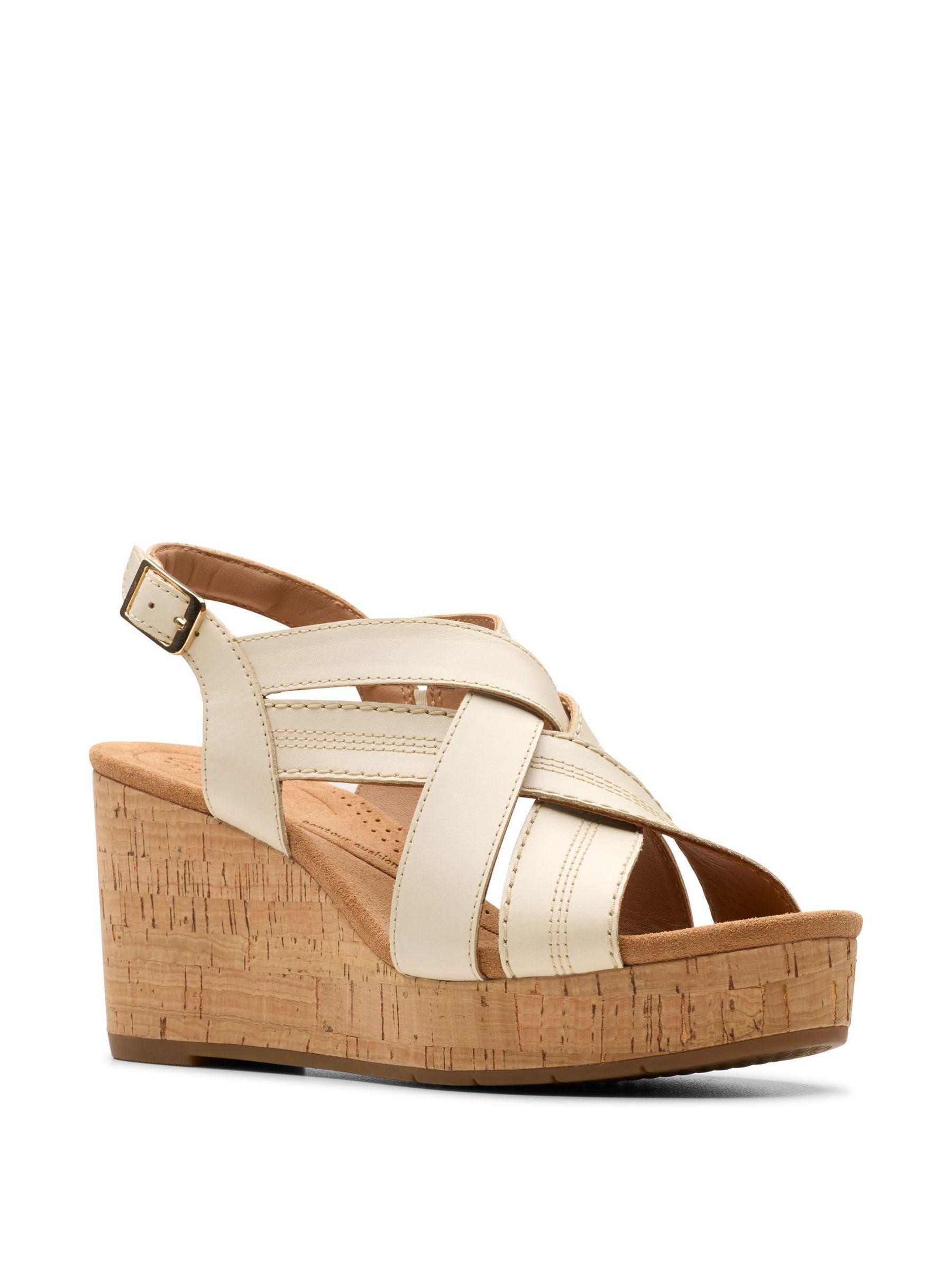 Cumpără Sandale Clarks Sabina Sling din piele from Next Romania