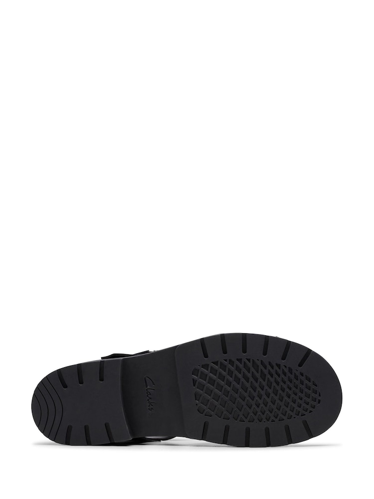 Clarks Leather Orinoco Cross Sandals - Image 7 of 7