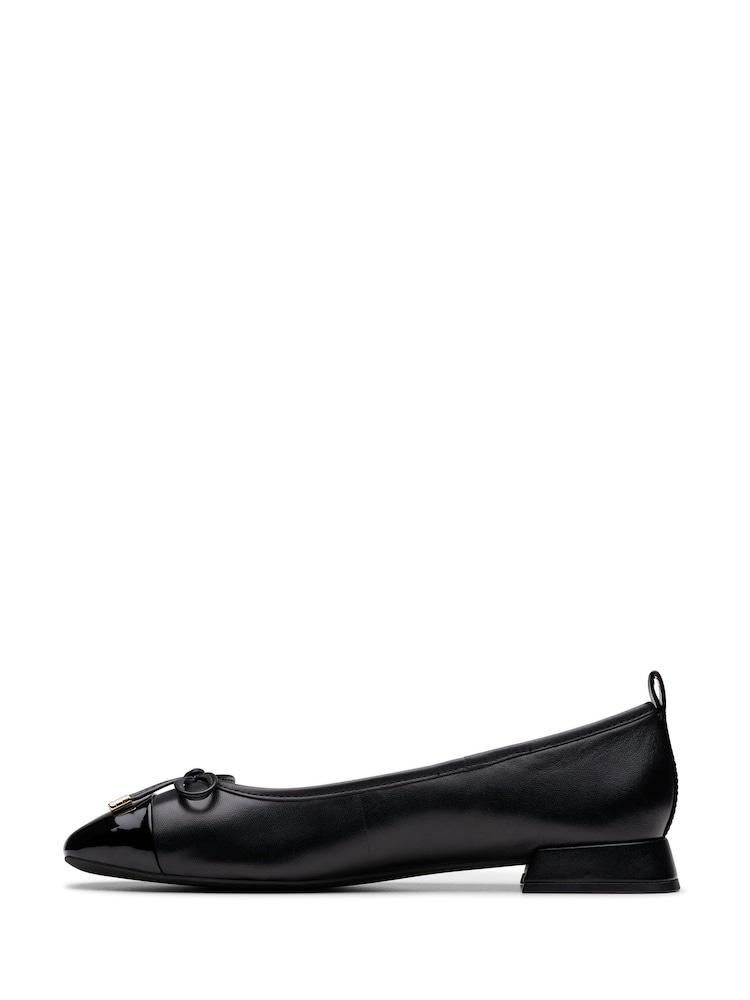 Clarks Black Ubree15 Poppy Shoes - Image 2 of 7