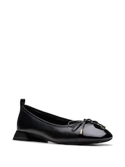 Clarks Black Ubree15 Poppy Shoes - Image 3 of 7