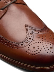 Clarks Brown Mid Tan Craft James Tip Shoes - Image 8 of 8