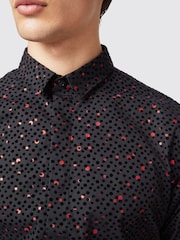 Twisted Tailor Black/Red Slim Fit Farrow 100% Cotton Shirt With Black and Red Spot Print - Image 3 of 3