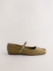 Green Standard Fit Forever Comfort® Square Toe Mary Jane Shoes - Image 6 of 8