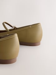 Green Standard Fit Forever Comfort® Square Toe Mary Jane Shoes - Image 8 of 8