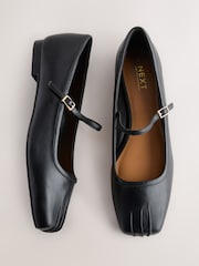 Black Standard Fit Forever Comfort® Square Toe Mary Jane Shoes - Image 1 of 8