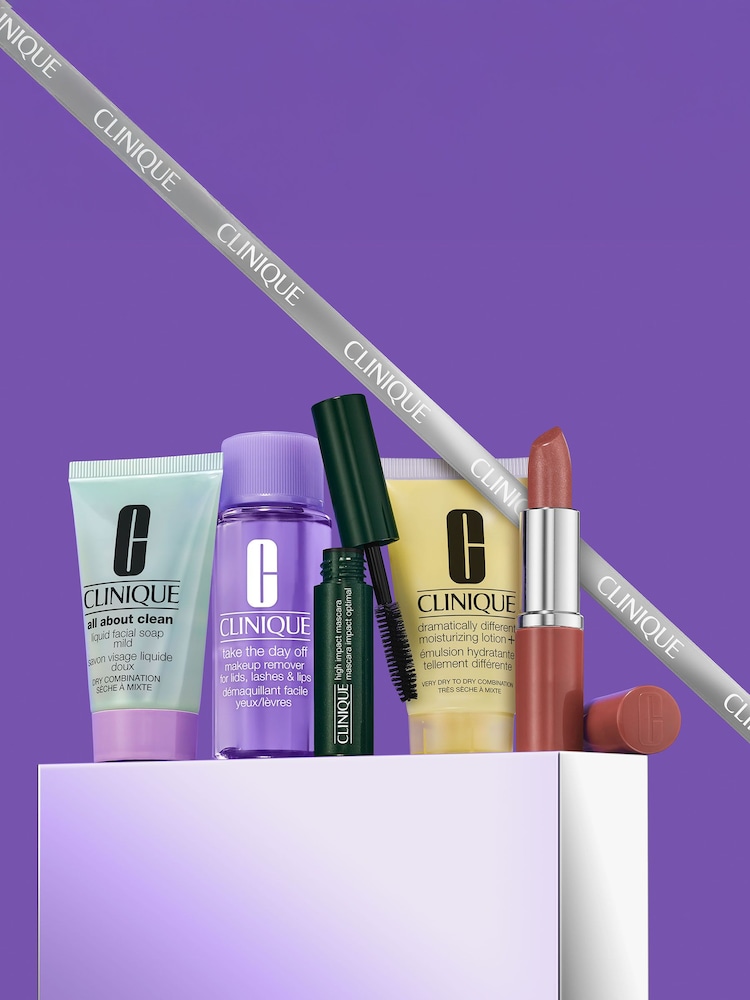 Clinique Daily Skincare & Makeup Travel Gift Set (Worth £78) - Image 4 of 4 Clinique Daily Skincare & Makeup Travel Gift Set (Worth £78) - Image 4 of 4