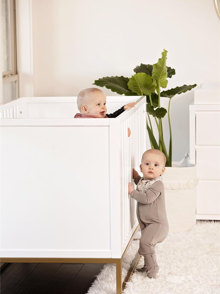 Little Seeds White and Gold Haven 3-in-1 Convertible Cot Bed - Image 2 of 6