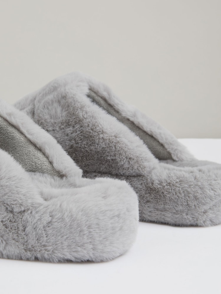 Reiss Grey Andrea Faux Fur Slippers - Image 5 of 5 Reiss Grey Andrea Faux Fur Slippers - Image 5 of 5