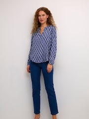Kaffe Olan V-Notch Neck Long Sleeve Blouse - Image 3 of 6