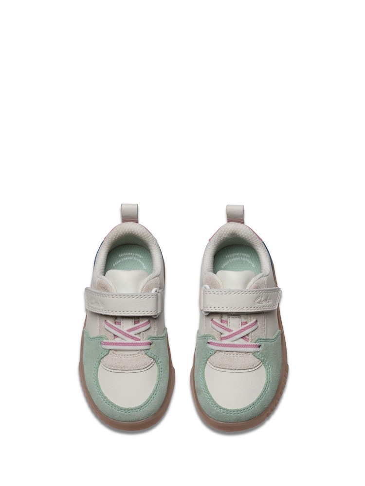 Clarks White Standard Fit (F) Oslo Vibe Toddler Shoes - Image 6 of 7