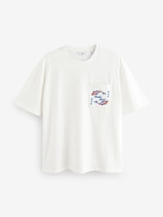 Кишеня кольору екрю - Вільний крій - Graphic Print Heavy Weight T-Shirt - Image 5 of 7