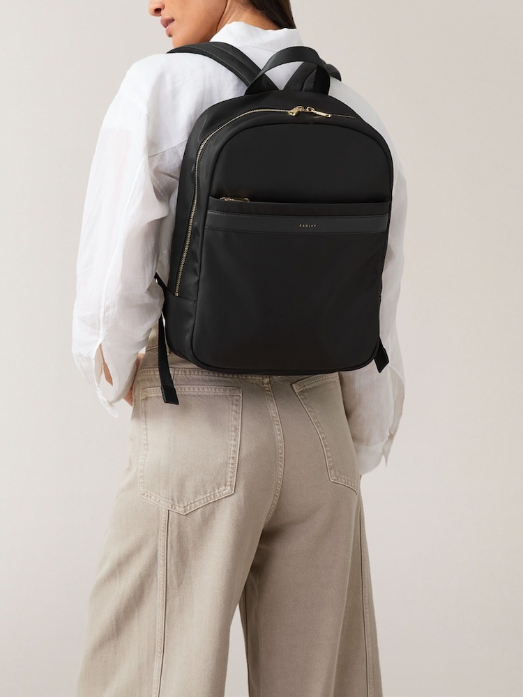 Radley Medium Holland Park Zip Top Black Backpack - Imagen 4 de 4 Radley Medium Holland Park Zip Top Black Backpack - Imagen 4 de 4