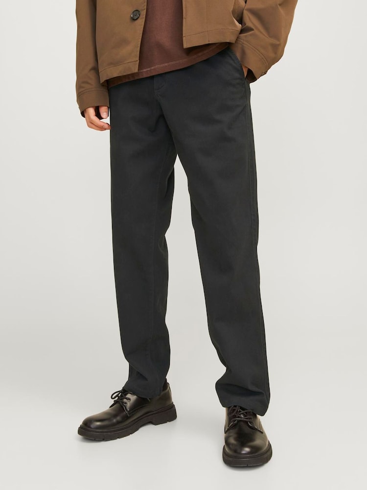 Czarny - JACK & JONES Kane Relaxed Fit Chinos - Obraz 1 z 7 Czarny - JACK & JONES Kane Relaxed Fit Chinos - Obraz 1 z 7