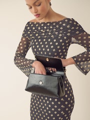 Schwarz - Clutch mit Henkel - Bild 5 von 10