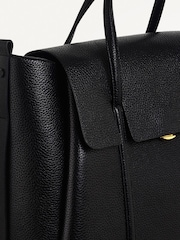 Radley Medium The Chancery Flapover Black Backpack - Imagen 4 de 6