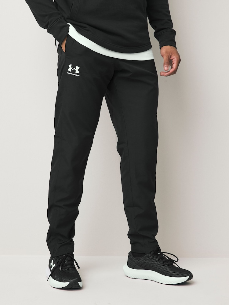 أسود - Under Armour Rival Windbreaker Joggers - صورة 1 من 4 أسود - Under Armour Rival Windbreaker Joggers - صورة 1 من 4