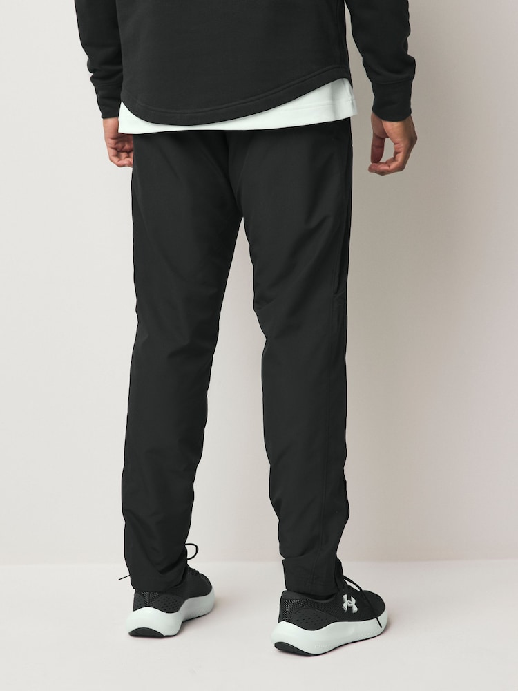 أسود - Under Armour Rival Windbreaker Joggers - صورة 2 من 4 أسود - Under Armour Rival Windbreaker Joggers - صورة 2 من 4