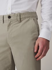 Crew Clothing Company Natural Straight Leg Heritage Chinos - Imagen 4 de 5