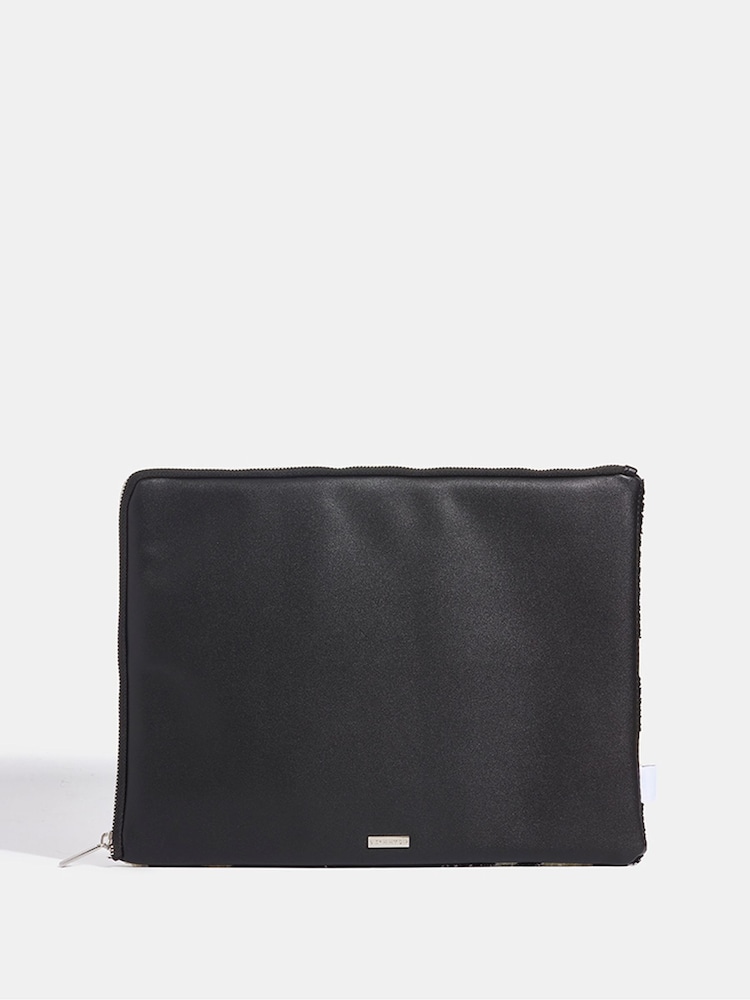 Skinnydip Black Daisy Fuzzy Laptop Case - 16 - Image 2 of 5