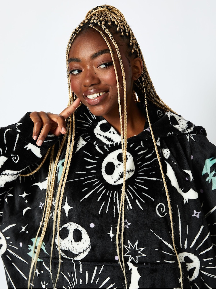 Skinnydip Disney Nightmare Before Christmas Jack Blanket Hoodie in Black - Image 4 of 4