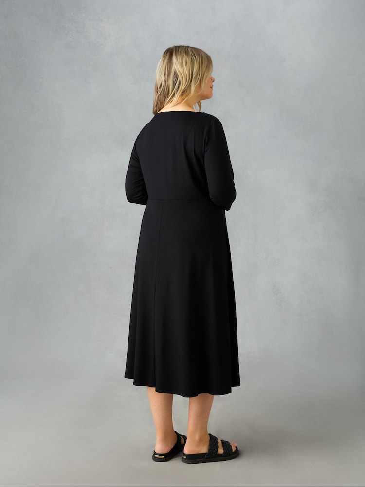 Live Unlimited Curve Jersey Midi Black Dress - Image 4 of 4 Live Unlimited Curve Jersey Midi Black Dress - Image 4 of 4