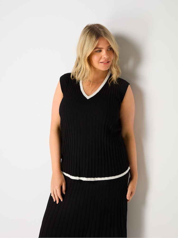 Live Unlimited Curve Contrast Tipping Knitted Black Skirt - Image 2 of 4 Live Unlimited Curve Contrast Tipping Knitted Black Skirt - Image 2 of 4