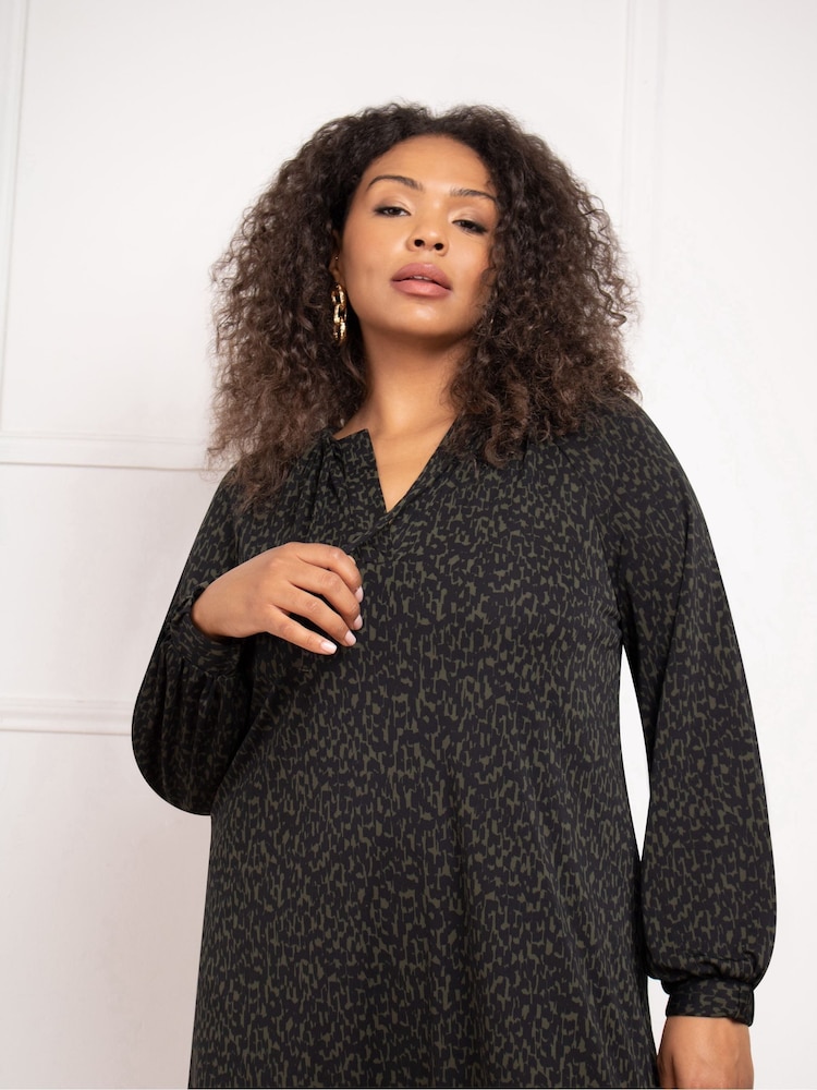 Live Unlimited Curve Khaki Green Dash Print V-Neck Midi Dress - Image 2 of 3