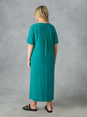 Live Unlimited Green Curve V-Neck T-Shirt Maxi Dress - Image 2 of 4