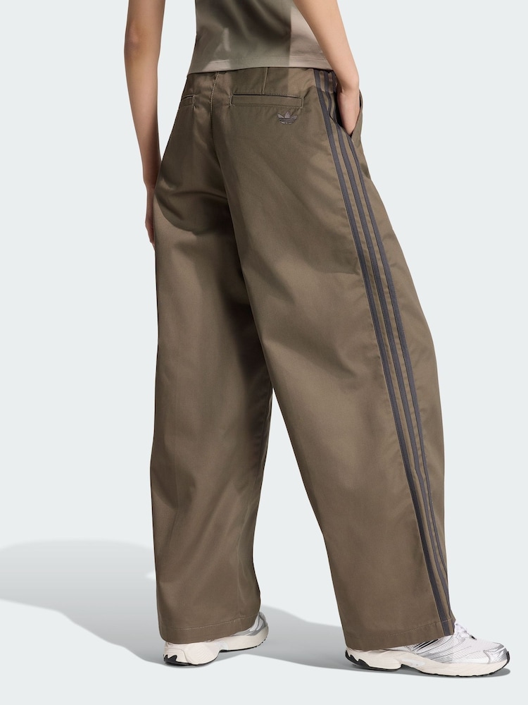 adidas Originals Brown Tailored Trousers - Image 2 of 5 adidas Originals Brown Tailored Trousers - Image 2 of 5