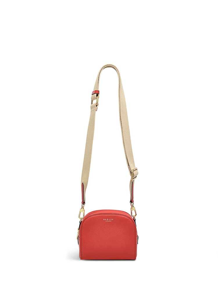Radley London Small Red Arden Cresent Zip Around Cross-Body Bag - Bild 2 von 5 Radley London Small Red Arden Cresent Zip Around Cross-Body Bag - Bild 2 von 5