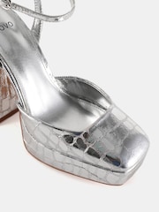 Novo Silver Ilika Platform Close Toe Heels - Image 4 of 6