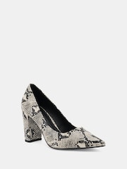 Novo Animal Standard Fit Illiana Block Heel Point Court Shoes - Image 4 of 6
