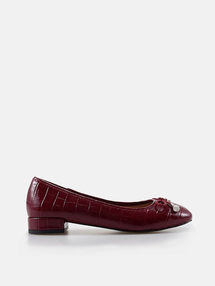 Novo Red Wide Fit Chioggia Low Heel Emeblished Bow Ballerina Shoes - Image 2 of 5