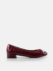 Novo Red Regular Fit Chioggia Low Heel Emeblished Bow Ballerina Shoes - Image 2 of 5