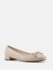Novo Cream Regular Fit Chioggia Low Heel Emeblished Bow Ballerina Shoes - Image 3 of 6