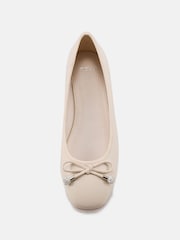 Novo Cream Regular Fit Chioggia Low Heel Emeblished Bow Ballerina Shoes - Image 5 of 6