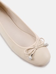Novo Cream Regular Fit Chioggia Low Heel Emeblished Bow Ballerina Shoes - Image 6 of 6