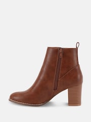 Novo Brown Regular Fit Vienna Block Heel Chelsea Boots - Image 3 of 7