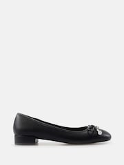Negro - Novo Chioggia Bajo Heel Emeblished Bow Ballerina Shoes - Imagen 2 de 5