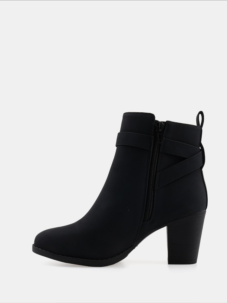 Novo Black Wide Fit Jayda Buckle Detail Heeled Boots - Image 3 of 6