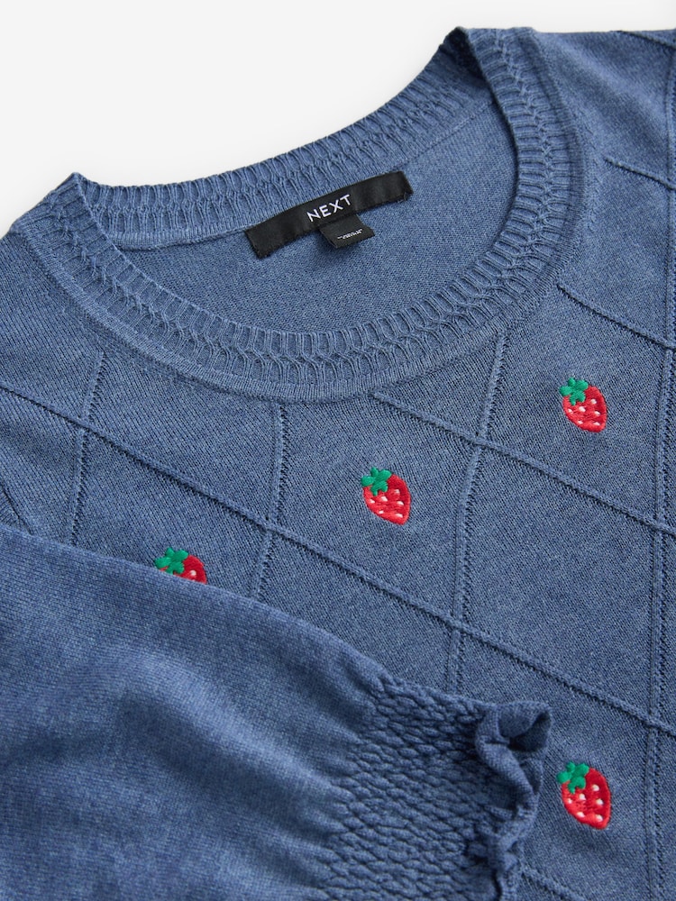 Azul marino Strawberry - Short Sleeve Crew Neck T-Shirt With Frill Edge Detail - Imagen 8 de 8 Azul marino Strawberry - Short Sleeve Crew Neck T-Shirt With Frill Edge Detail - Imagen 8 de 8