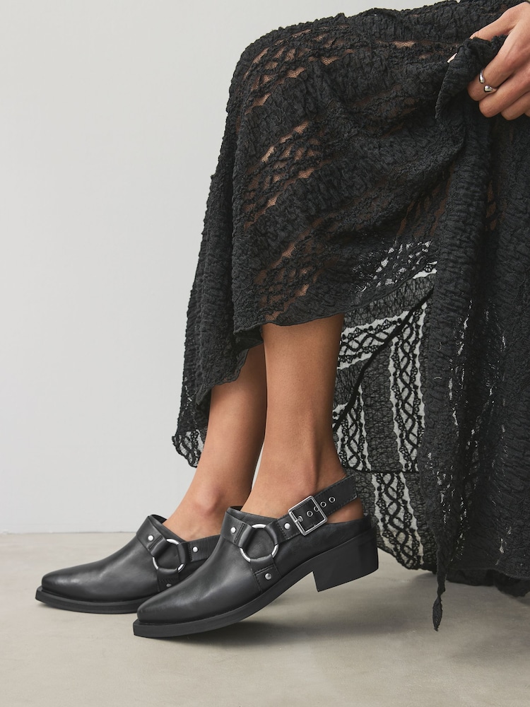 Negro - Forever Comfort® Leather Point Toe Hardware Western Cowboy Slingback Shoes - Imagen 1 de 8 Negro - Forever Comfort® Leather Point Toe Hardware Western Cowboy Slingback Shoes - Imagen 1 de 8
