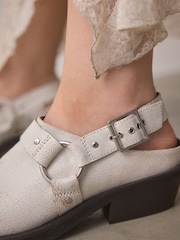 White Standard Fit Forever Comfort® Leather Point Toe Hardware Western Cowboy Slingback Shoes - Image 5 of 10