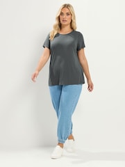 Yours Curve Blue Core Short Sleeve T-Shirts 5 Pack - Image 3 of 6
