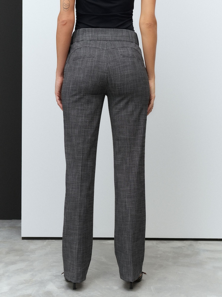 Gris - Pantalon bootcut habillé à carreaux Lingerie sculptante - Image 3 of 8