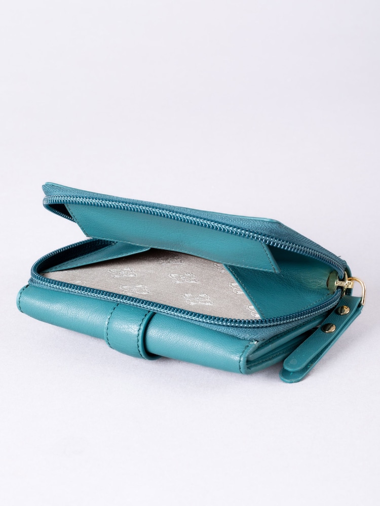 Lakeland Leather Green Medium Icon Stud Tab Purse - Image 4 of 5