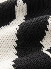 Cream Graphic Roll Edge Stitch Detail Knitted Jumper - Image 7 of 7