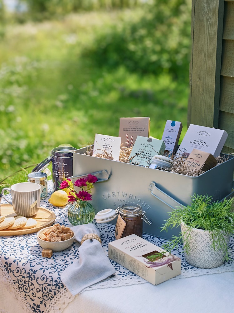 Cartwright & Butler The Pocklington Hamper - Image 1 of 3