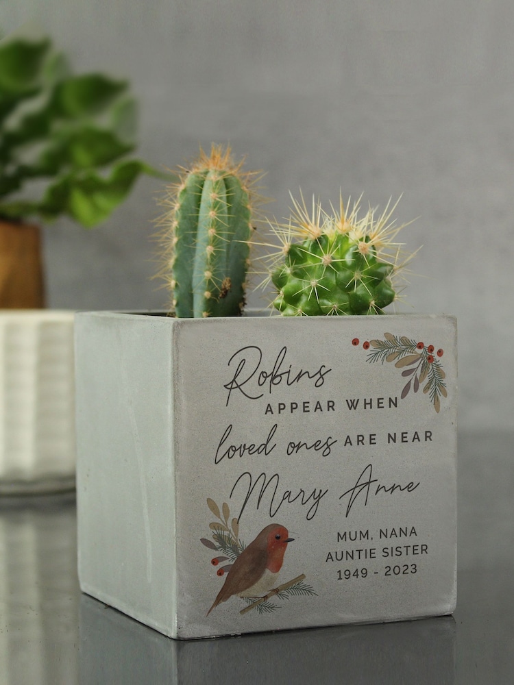 Personalised Robin Memorial Concrete Plant Pot by PMC - Image 2 of 3